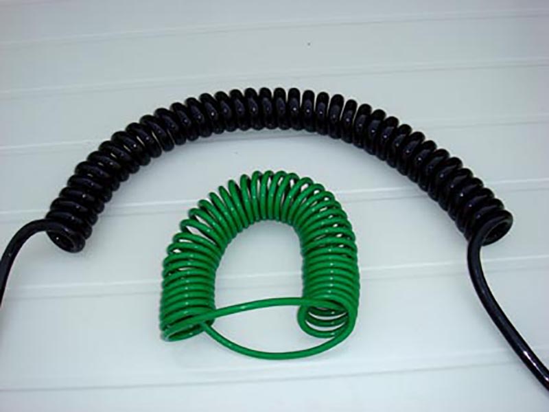 PVC、PUR、PUR、TPU螺旋電纜